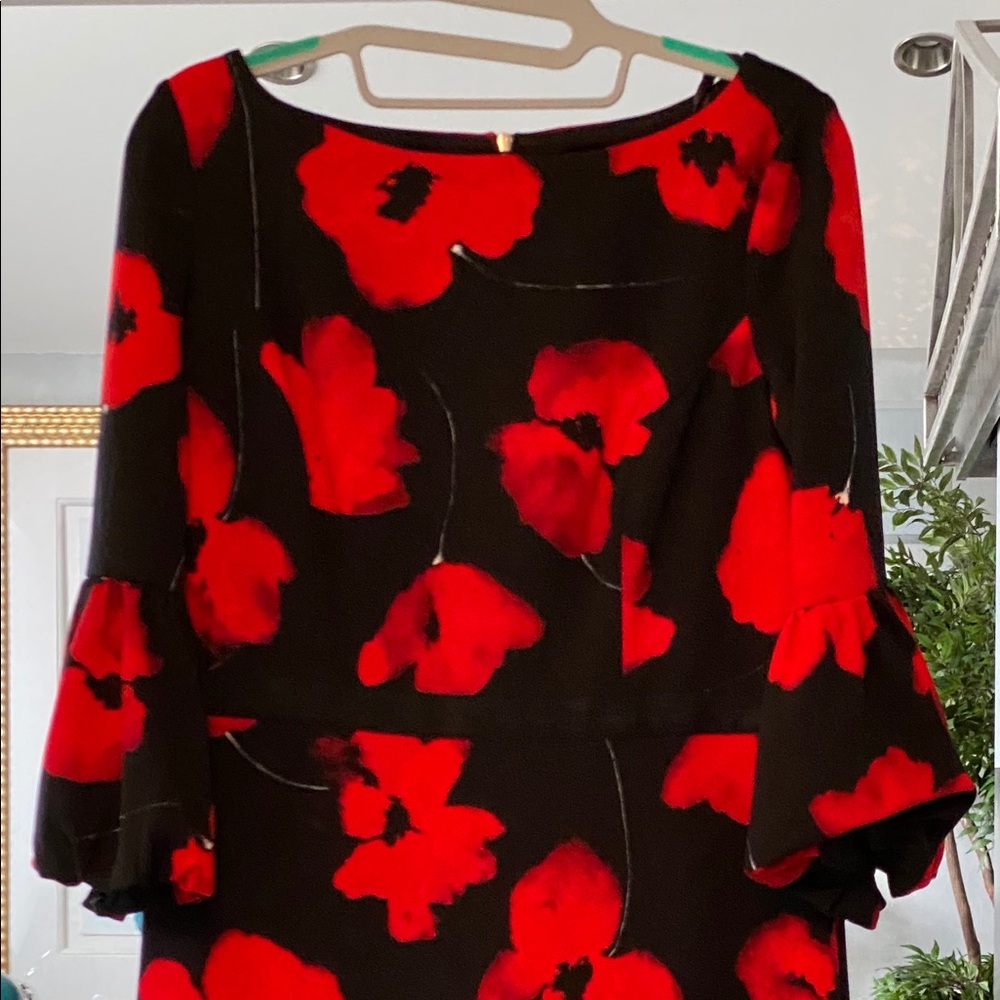 Maggy London dress with puff sleeve